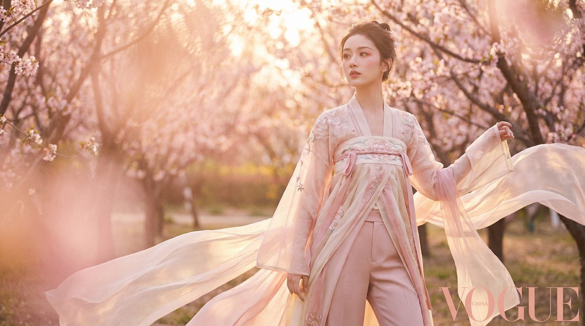 黄片视频演示：古风写真MV拍摄视频教程